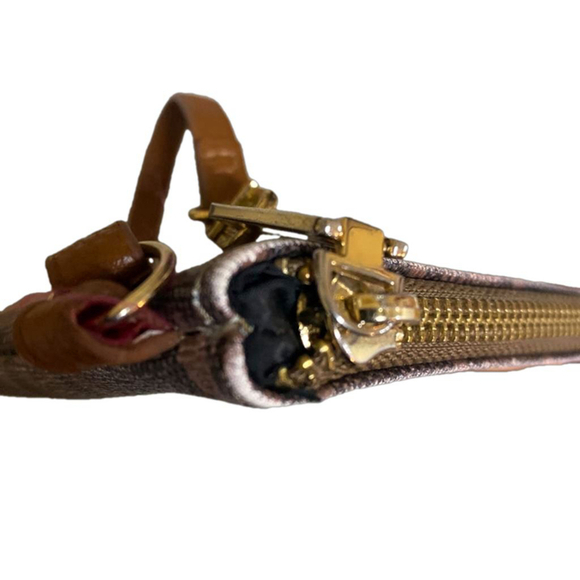 Women's Steve Madden Brown Wristlet Wallet - Picture 5 of 5